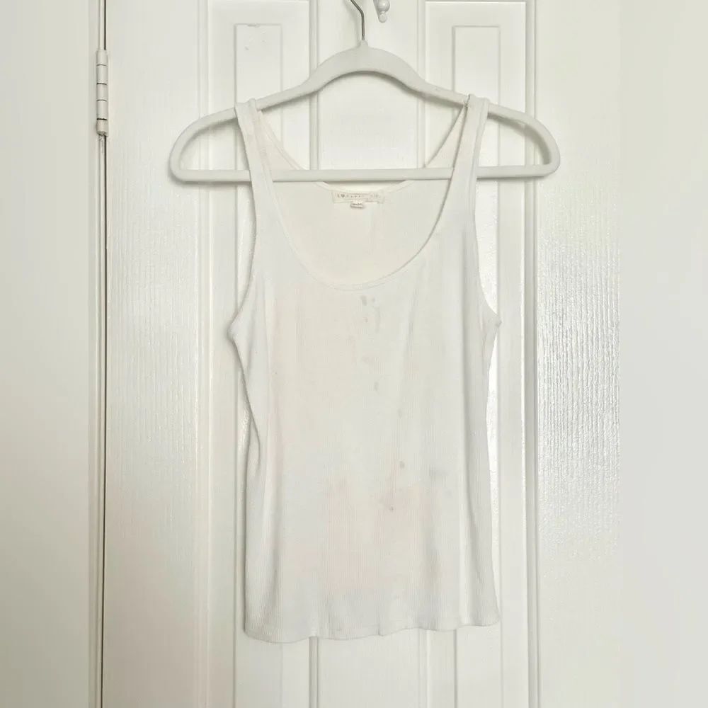 Love stitch white ribs tank top size medium